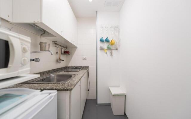 Yellow Sun Marine I By CanariasGetaway