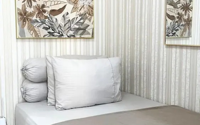 Salute de Madison Park Apartments