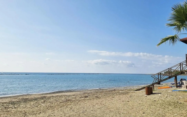 Shanti Paphos Holiday House