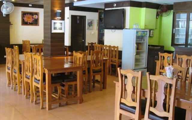 MT Hotel Patong
