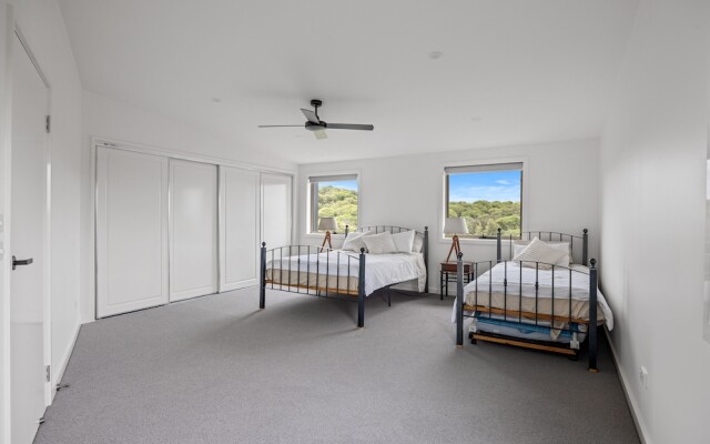 Sandy Point Beach Escape