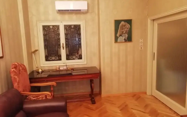 Classy 3Bedroom apartment in Kolonaki