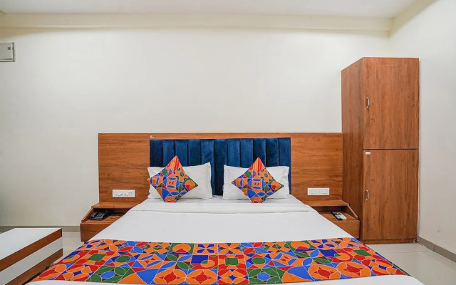 Fabhotel Hk Villa