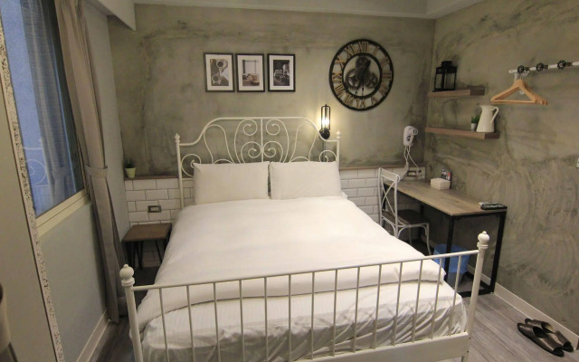 Tomer Hostel