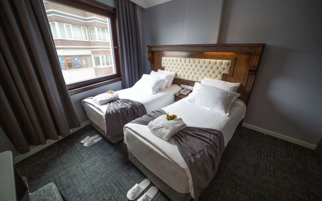Funda Hotel