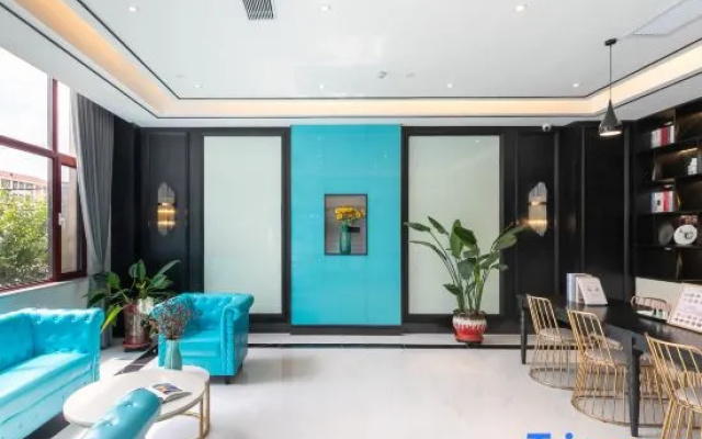 Lefei City Pin Hotel