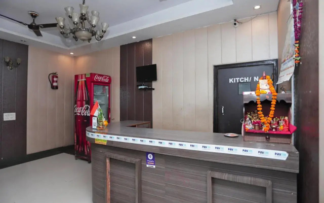 Oyo Flagship 40300 Hotel Kusum Palace