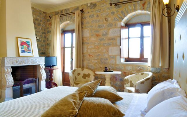 Areos Polis Hotel