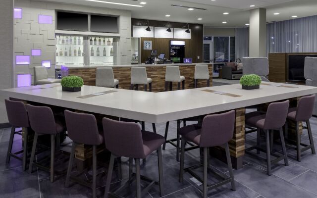 Courtyard by Marriott St. Louis West County