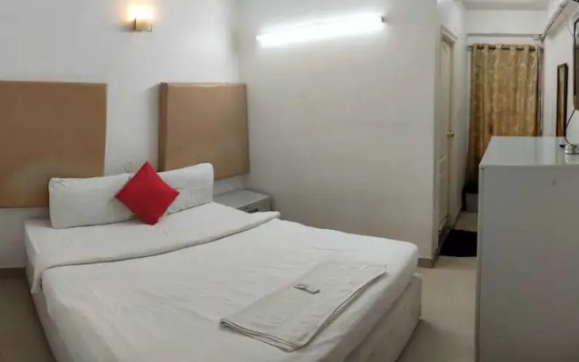 Hotel Fiesta Grand