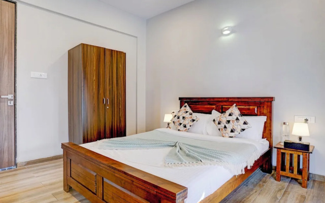 Elivaas Irene Jade 3BHK Pvt Pool Garden with Balconies