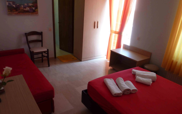 Hotel White Rose Beach