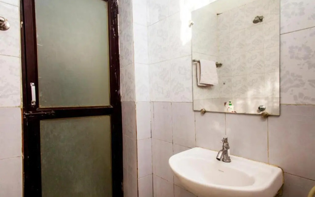 Ramprastha Hotel