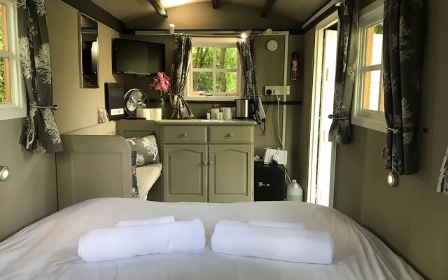 Fairwood Lakes Holiday Park