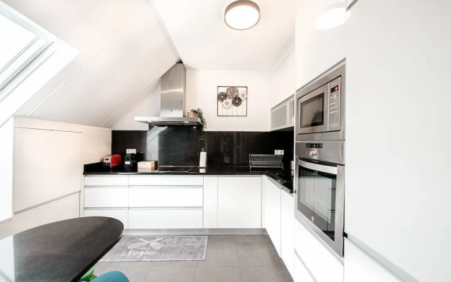 Modern Bright Cozy Apt in Bonnevoie