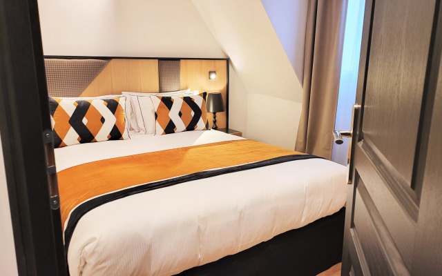 Star Champs Elysées