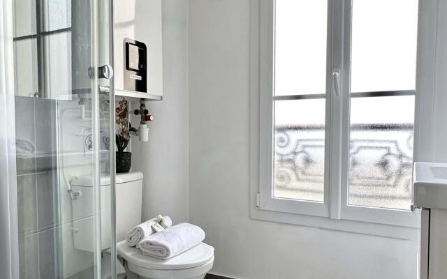 B 2065 -  Arc de Triomphe - Appartement familial
