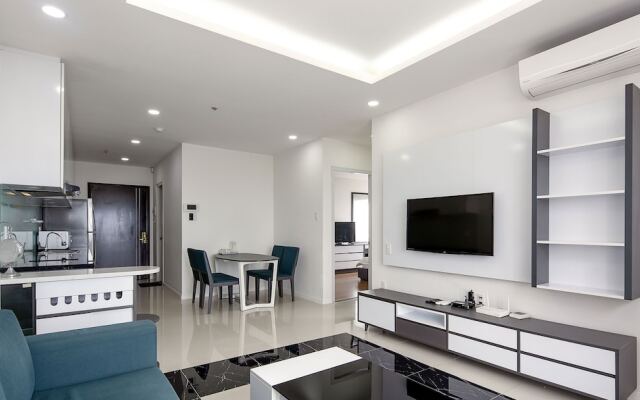 Zoneland Apartment - Monarchy Riverside