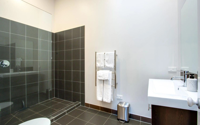 Coastal Villa - Napier Holiday Home