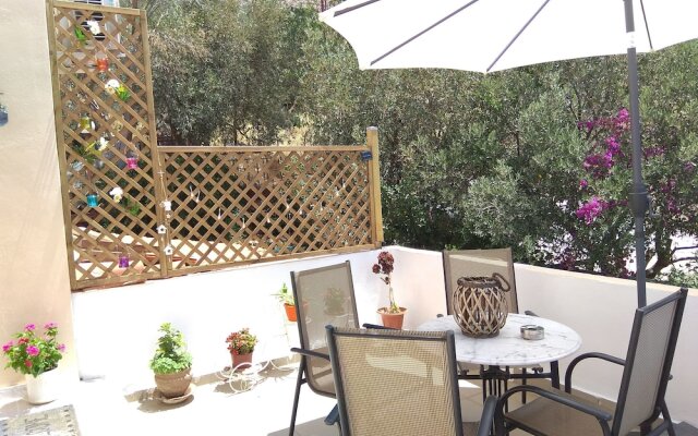 Outstanding Panoramic View, 10΄ Beach, 20΄ Airport