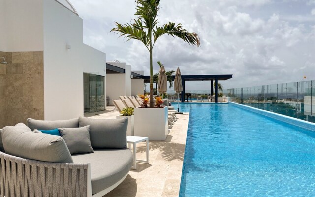 CASA DOS ABEJAS by Serenada