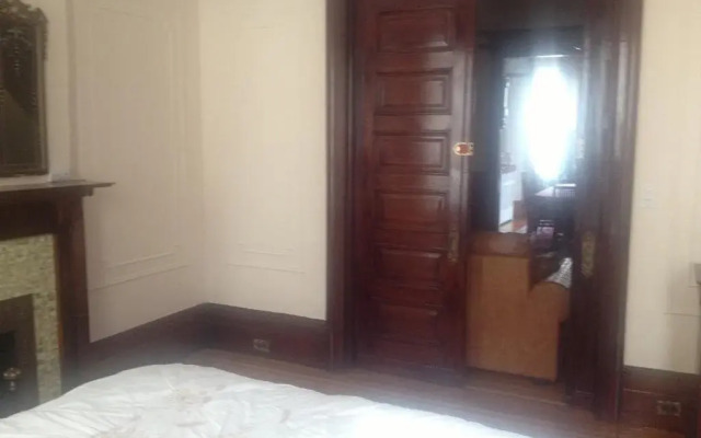 Lefferts Gardens Residence B&B