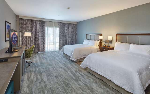 Hampton Inn & Suites Sacramento at Csus