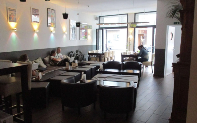 Station Hostel For Backpackers
