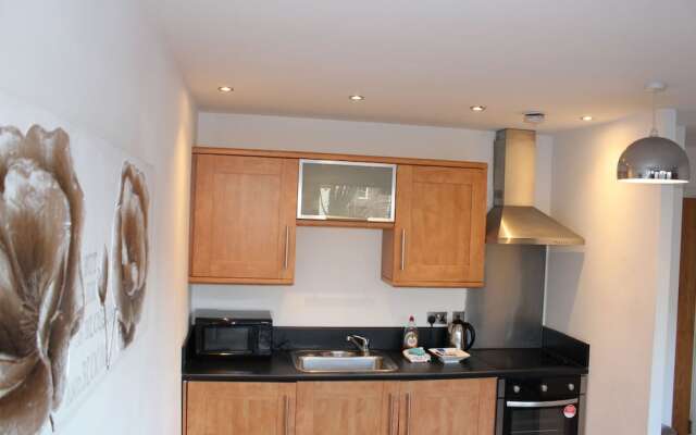 Empire Serviced Apartments