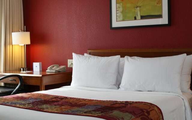 Lakeview Signature Inn Calgary Airport