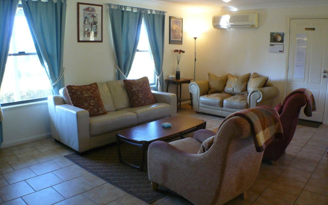 Protea Farm Cottages