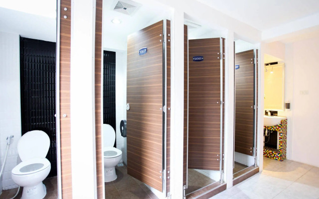Hostel at 8 Sukhumvit Bangkok