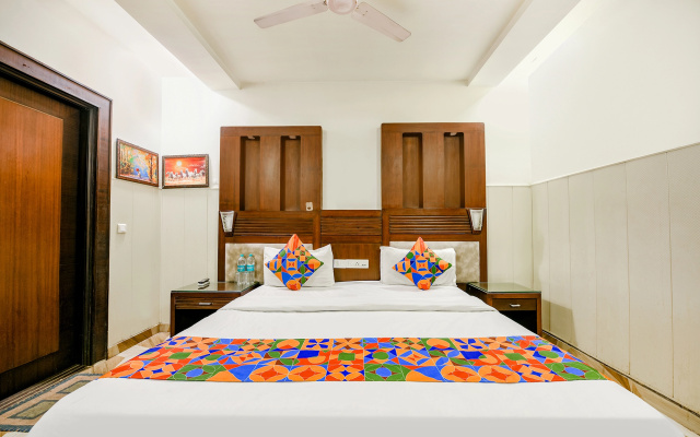 FabHotel The Grand Hotel Boutique