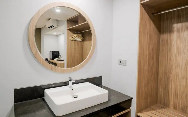 Sans Hotel Puri Indah Jakarta