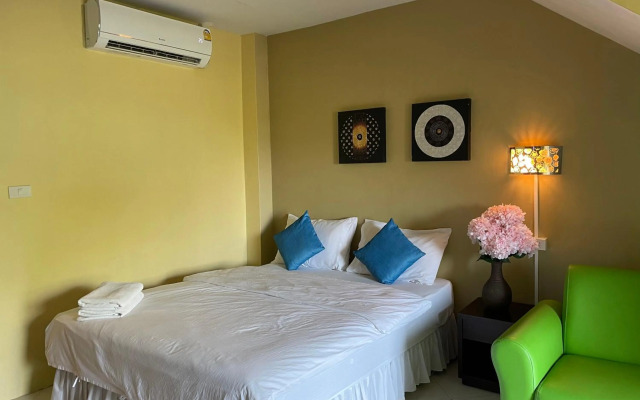 Nawaporn Place Guesthouse
