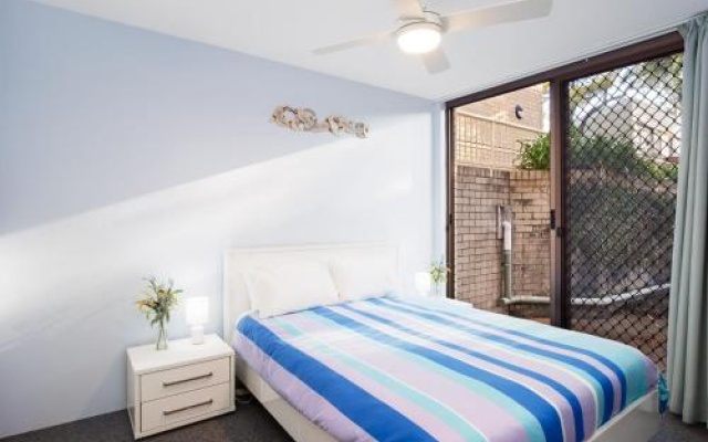 4 'Harbourside' 3-7 Soldiers Point Road - Ground Floor On The Waterfront – Guest Rooms – Soldiers Point