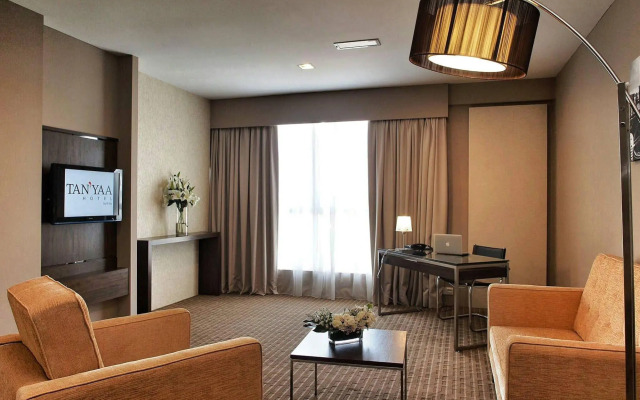 Tanyaa Hotel by Ri-Yaz