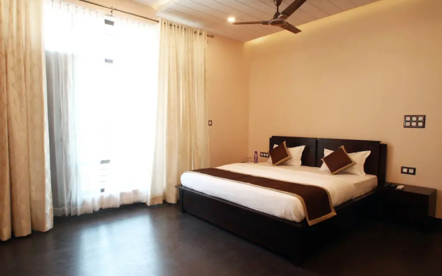 Oyo 9744 Helios Homestay