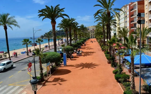 Vila Dama in Lloret de Mar