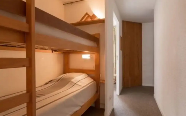 Ski-in Apartment for 6 Guests