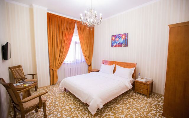 Boutique Hotel Tomiris