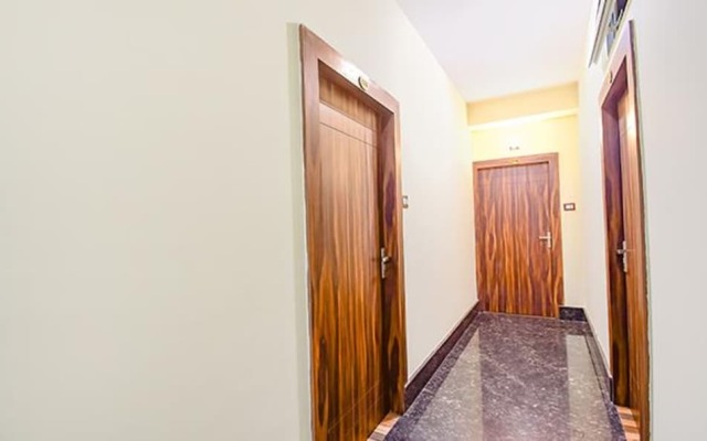 FabHotel Rikhila's Regency