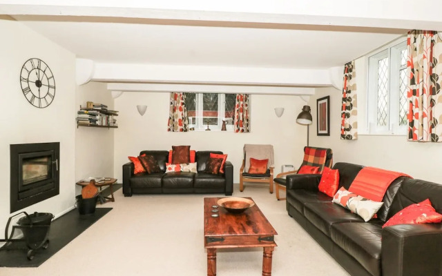 The Old School House