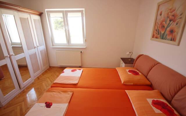 Apartment Maris With Nice sea View