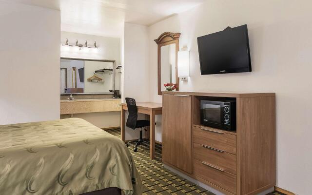 Quality Inn Near Fort Hunter Liggett