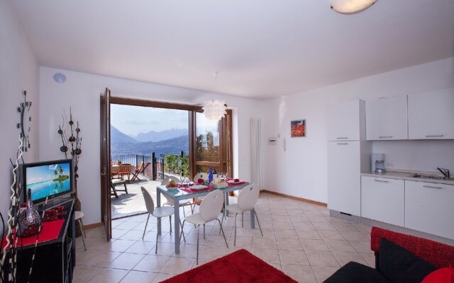 Vista d Oro Ulivo Apt 4