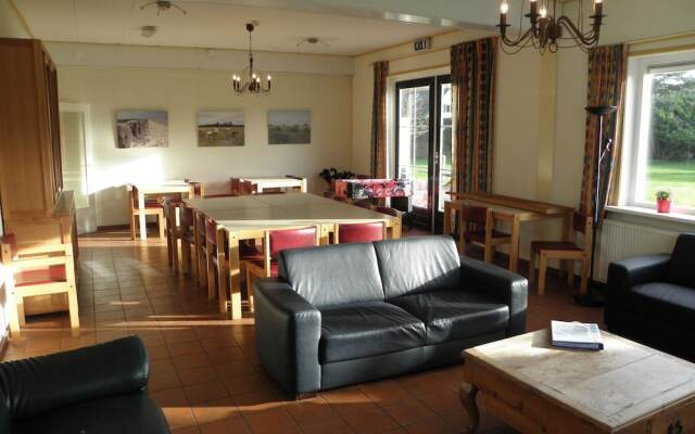 Beautiful Group Accommodation With Facilities Near the sea