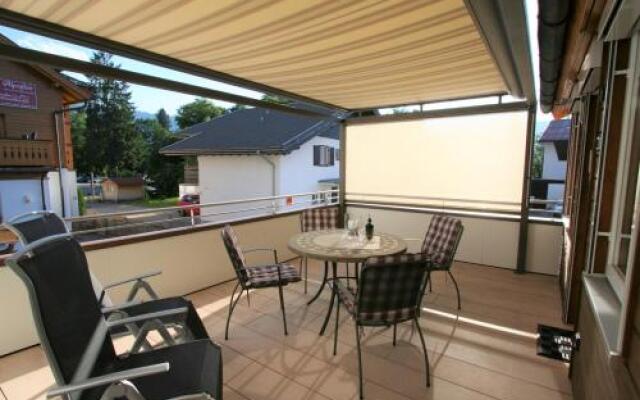 Alpenflair Ferienwohnungen "Haus Doris"