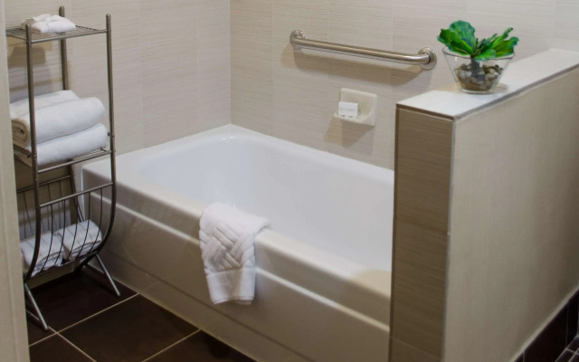 DoubleTree Suites by Hilton Tucson Airport