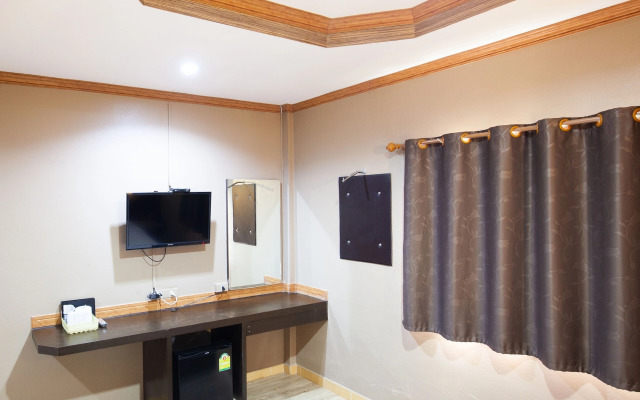 Golden House Hotel Sakaeo